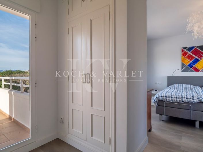 Image No.43-3 Bed Villa for sale