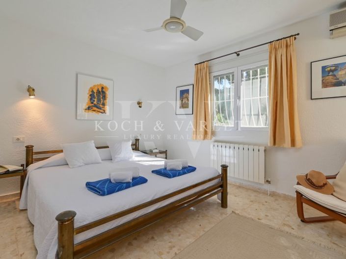 Image No.13-4 Bed Villa for sale