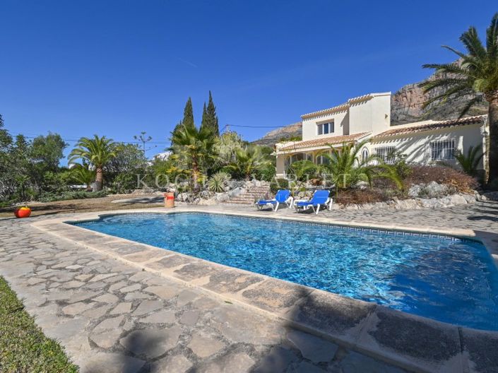 Image No.21-4 Bed Villa for sale