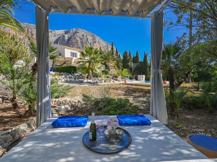 Image No.3-4 Bed Villa for sale