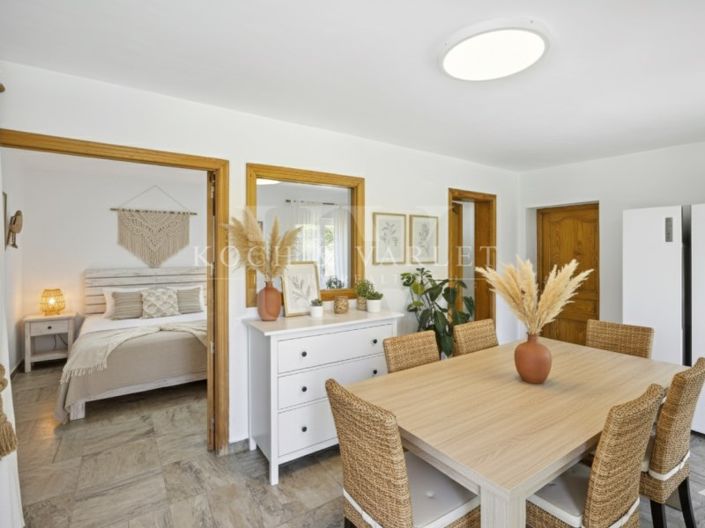 Image No.25-7 Bed Villa for sale