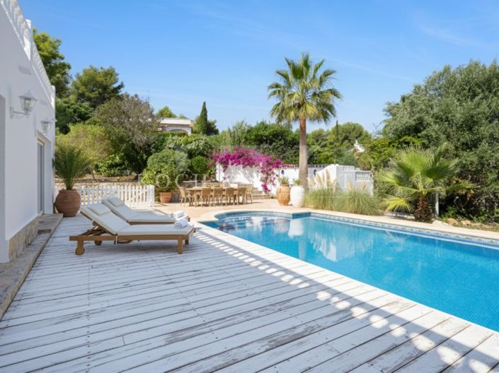 Image No.4-7 Bed Villa for sale