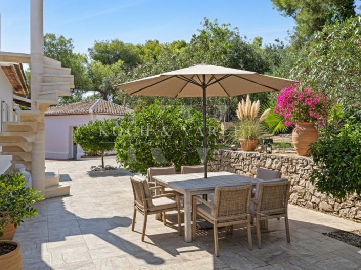 Image No.7-7 Bed Villa for sale