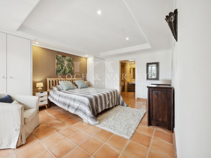 Image No.16-7 Bed Villa for sale