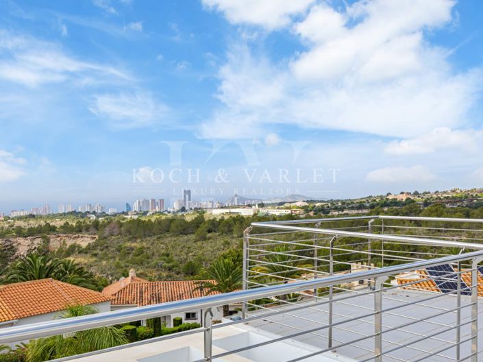 Image No.41-4 Bed Villa for sale