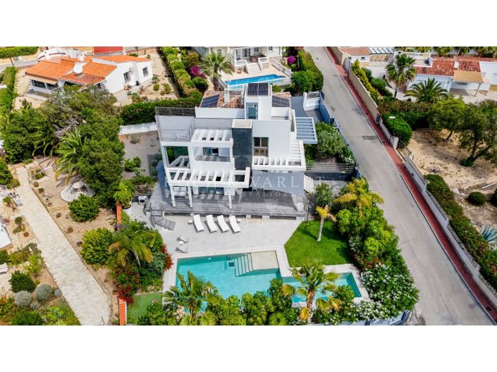 Image No.44-4 Bed Villa for sale