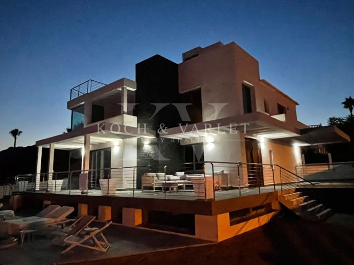 Image No.57-4 Bed Villa for sale