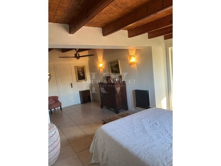 Image No.17-4 Bed Villa for sale