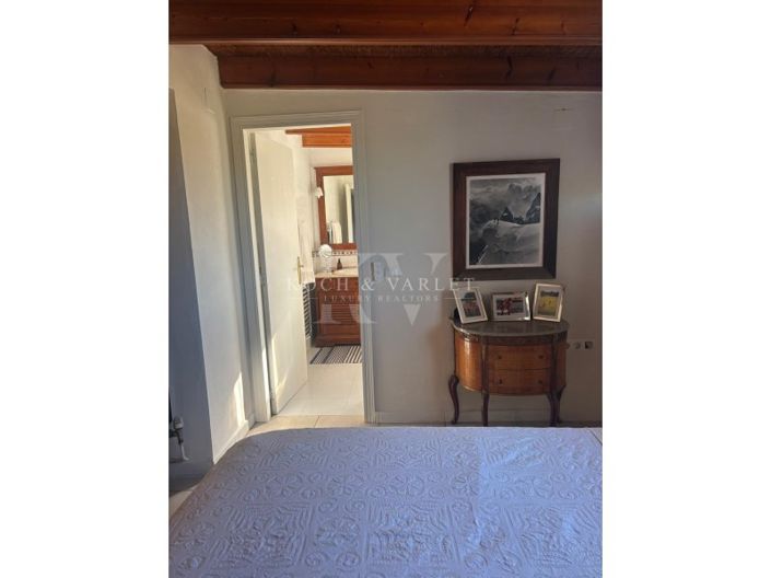 Image No.18-4 Bed Villa for sale