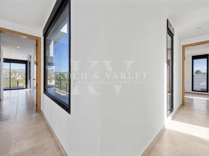 Image No.22-3 Bed Villa for sale