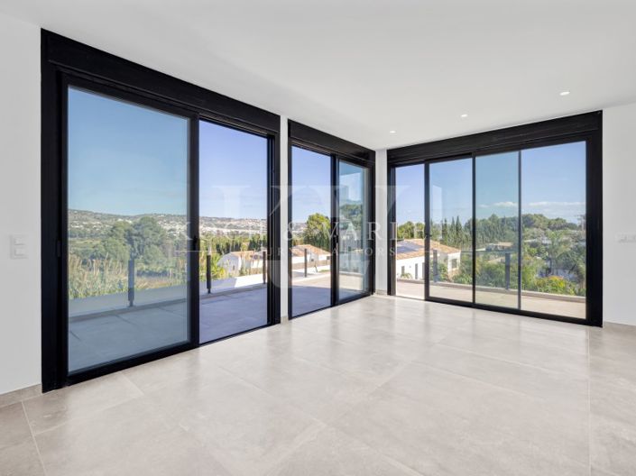 Image No.33-3 Bed Villa for sale