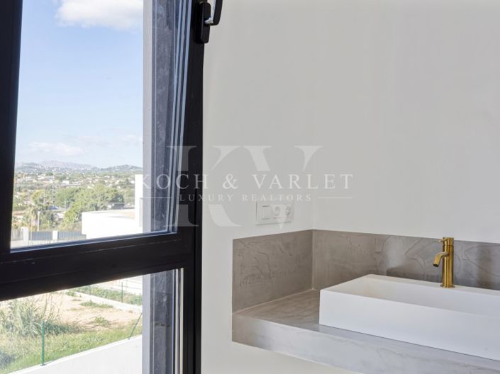 Image No.34-3 Bed Villa for sale