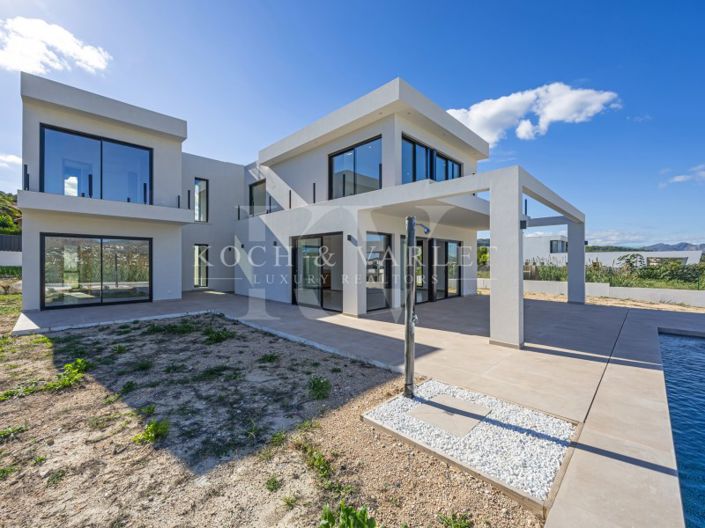 Image No.48-3 Bed Villa for sale