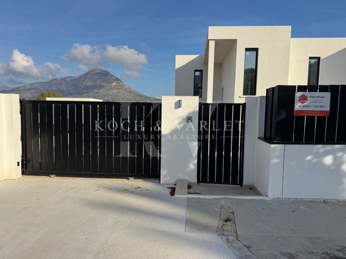 Image No.5-3 Bed Villa for sale