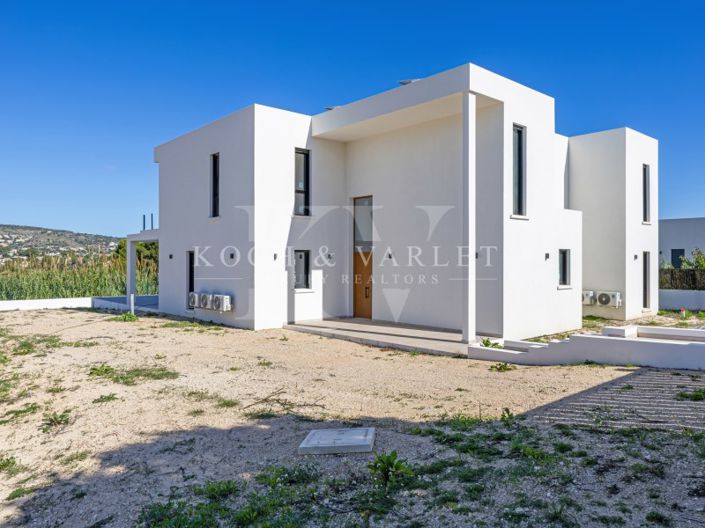Image No.53-3 Bed Villa for sale