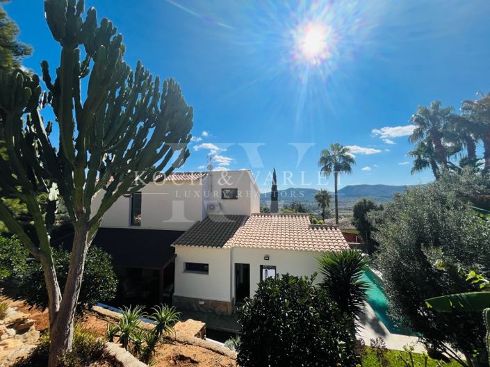 Image No.40-4 Bed Villa for sale