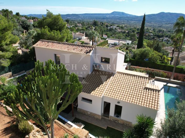 Image No.48-4 Bed Villa for sale