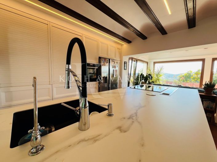 Image No.6-4 Bed Villa for sale