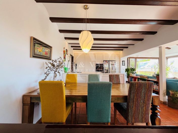 Image No.8-4 Bed Villa for sale