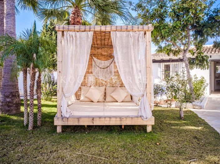 Image No.24-5 Bed Farmhouse for sale