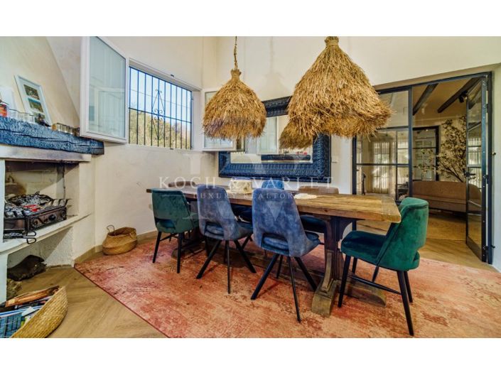 Image No.30-5 Bed Farmhouse for sale