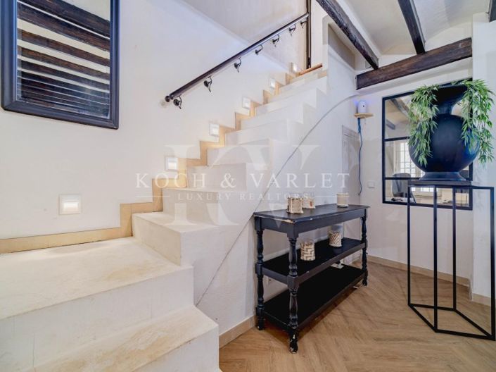 Image No.37-5 Bed Farmhouse for sale