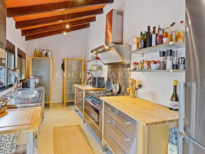 Image No.15-4 Bed Villa for sale