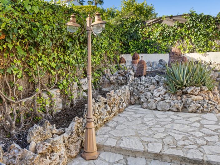 Image No.17-4 Bed Villa for sale