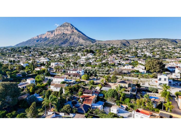 Image No.29-4 Bed Villa for sale