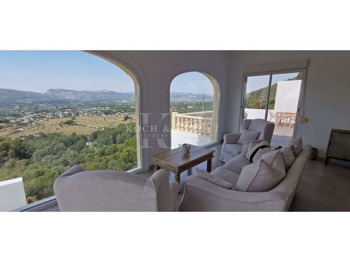 Image No.18-4 Bed Villa for sale