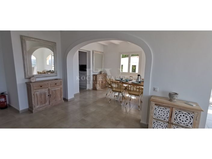 Image No.22-4 Bed Villa for sale