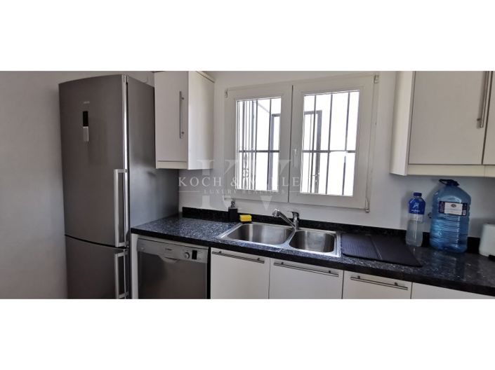 Image No.25-4 Bed Villa for sale