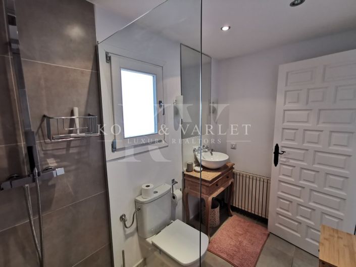 Image No.42-4 Bed Villa for sale