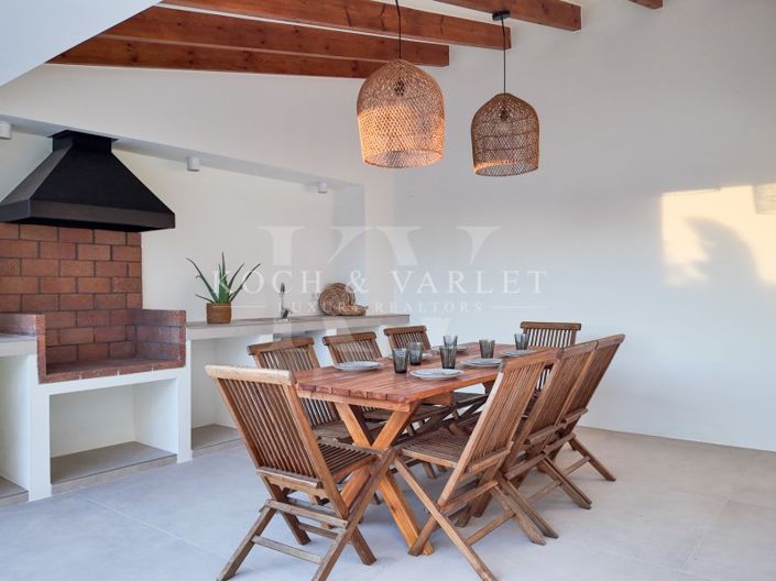 Image No.25-4 Bed Villa for sale