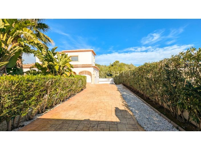 Image No.32-4 Bed Villa for sale