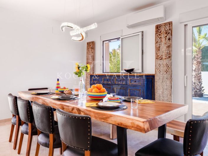 Image No.8-4 Bed Villa for sale