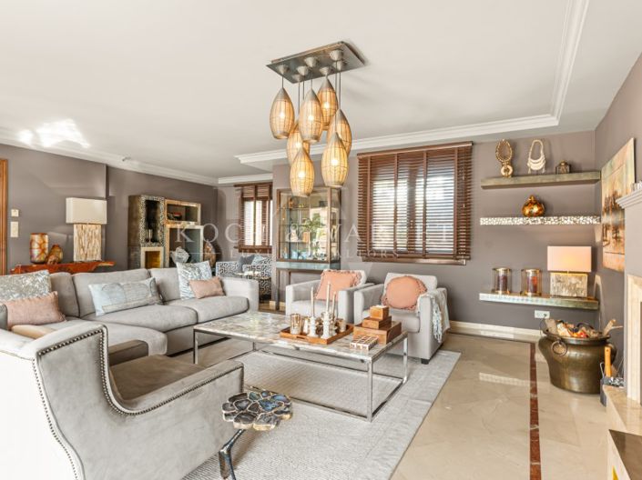 Image No.14-6 Bed Villa for sale