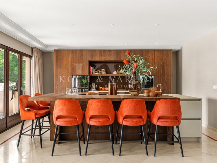 Image No.18-6 Bed Villa for sale