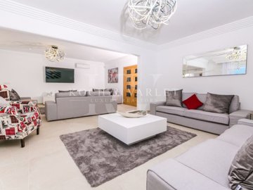 id7e22bd01-0000-0500-0000-00001839882a