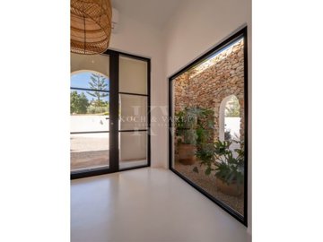 id0d09b601-0000-0500-0000-0000187925e2