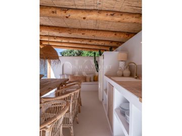 id0d09b601-0000-0500-0000-000018a552f3