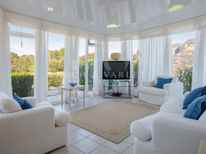 Image No.17-5 Bed Villa for sale