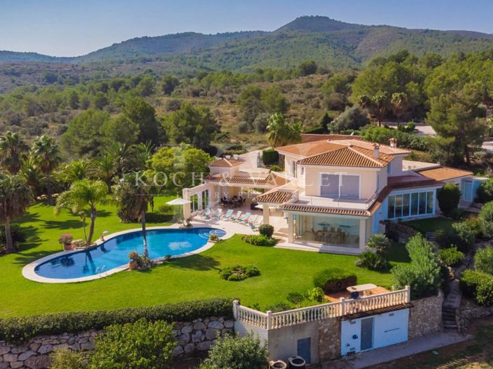 Image No.2-5 Bed Villa for sale