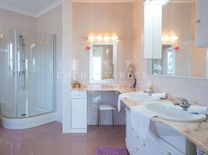 Image No.23-5 Bed Villa for sale