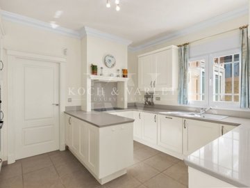 id69e9c101-0000-0500-0000-000018979f81