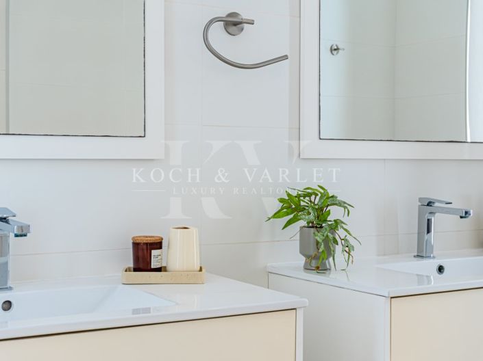 Image No.27-5 Bed Villa for sale