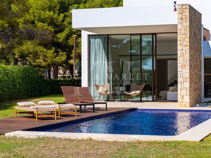 Image No.38-5 Bed Villa for sale