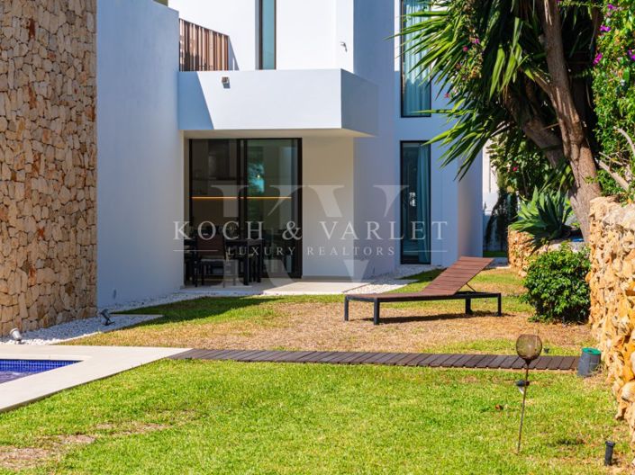 Image No.42-5 Bed Villa for sale