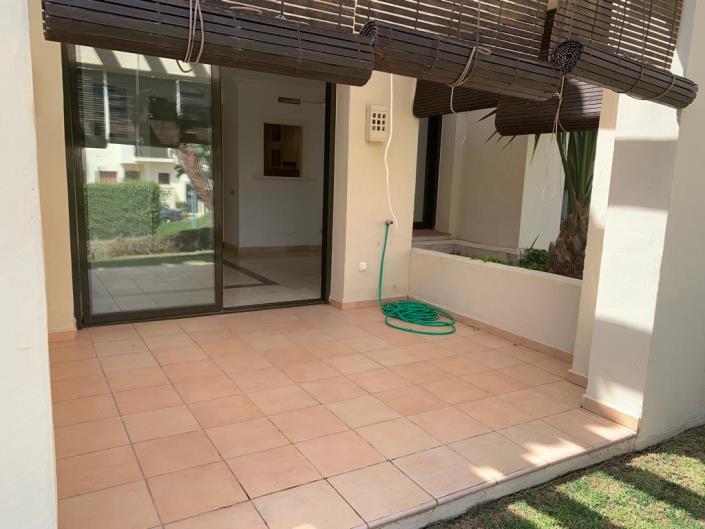 Image No.6-22 Bed Townhouse for sale