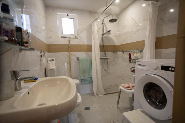 Image No.6-2 Bed Villa / Detached for sale